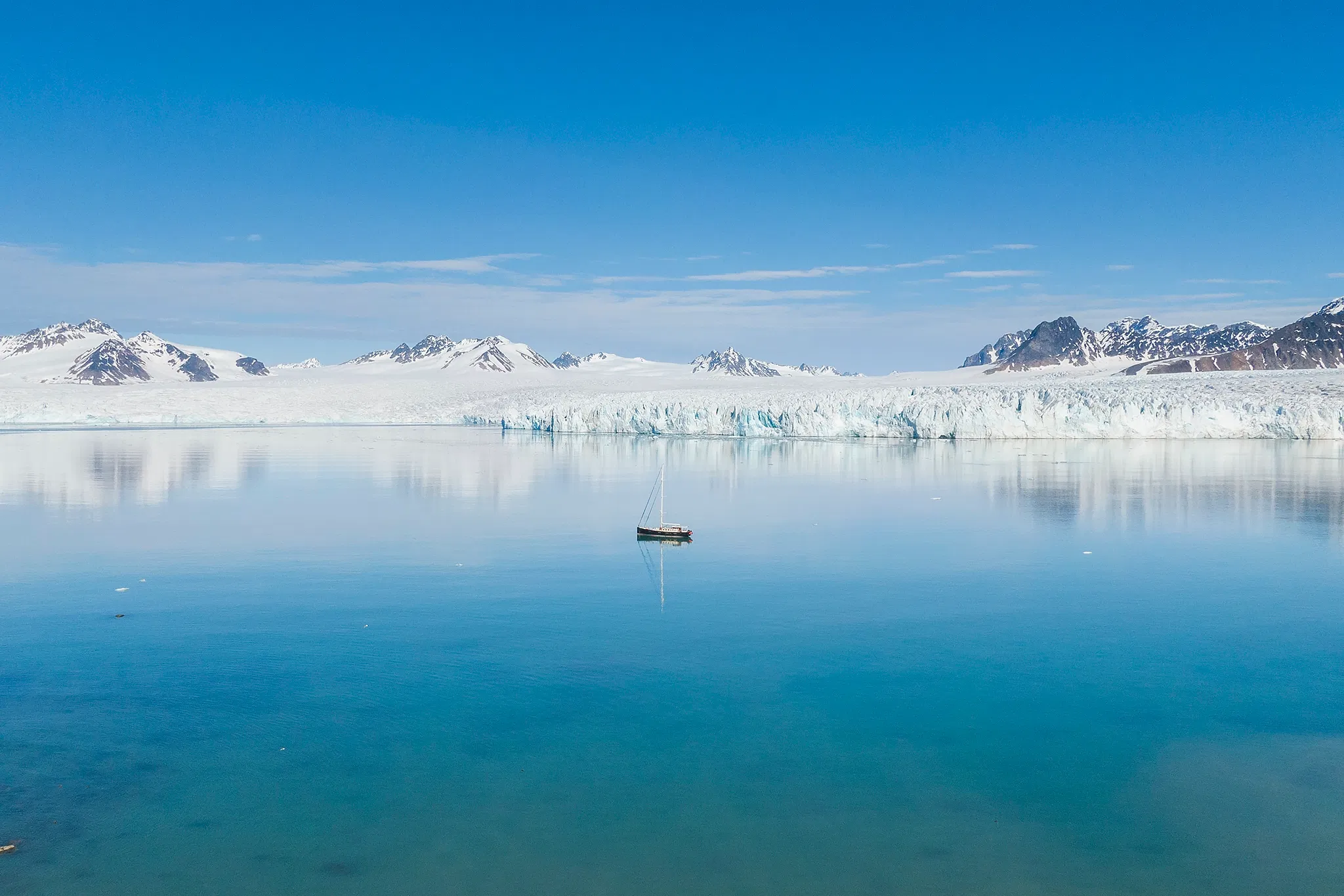Svalbard SeilNorge Seiltur Nordvest 2019 Natur Foto Mats GrimsethDJI 0339 (1)