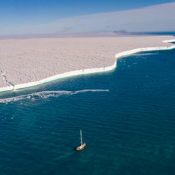 Svalbard SeilNorge Seiltur Svalbard rundt 2018 Natur Is Foto Mats Grimseth DJI 0005
