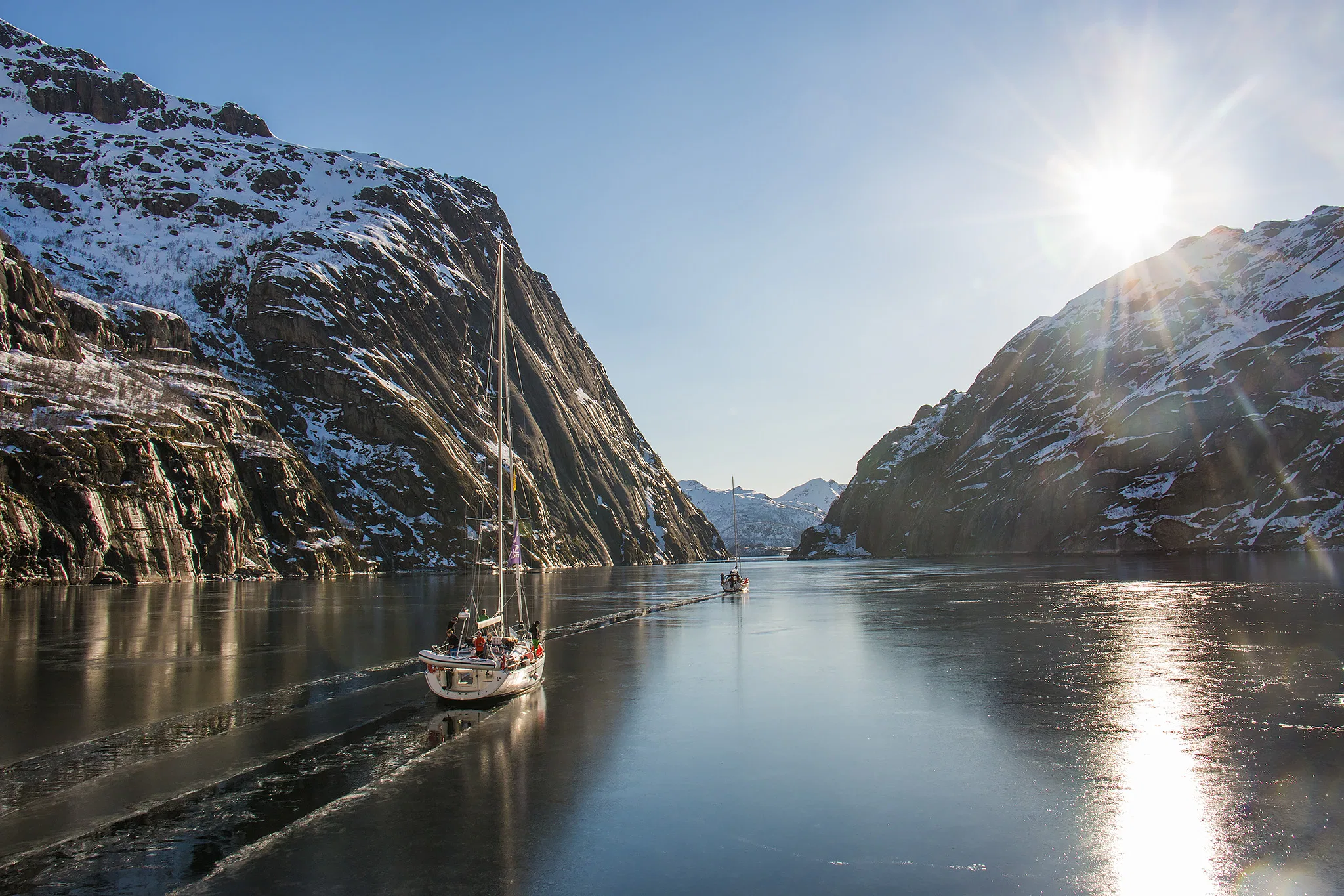 Humla Sailing Lofoten Trollfjord