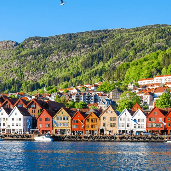 Sailing from Scotland to Norway Bergen