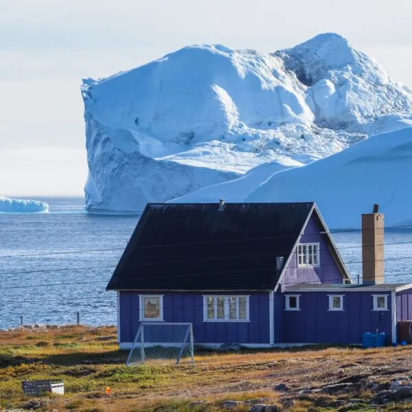 Beautiful,Colorful,Houses,In,Disko,Bay,Greenland