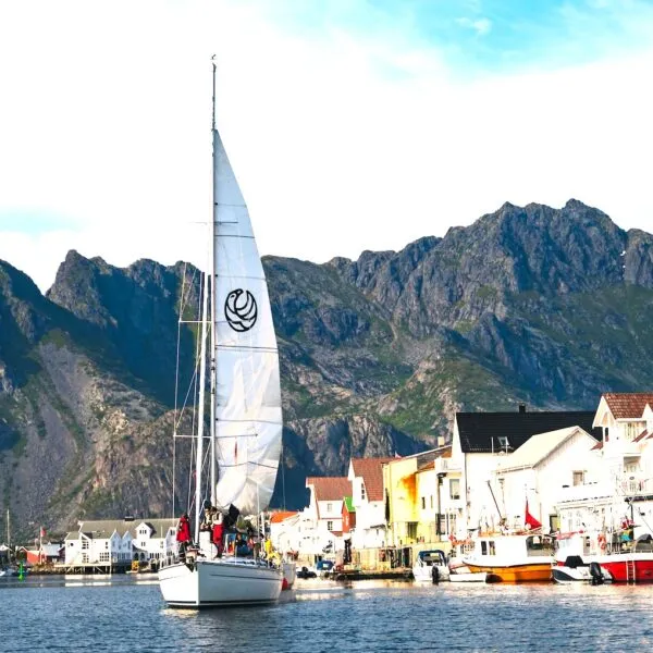 Summer Lofoten Simon Fossheim Loffa