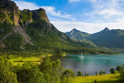 SeilturNorskekystenSeilNorgeBarske glederFoto Mats GrimsethMGBarskeGlæder0009