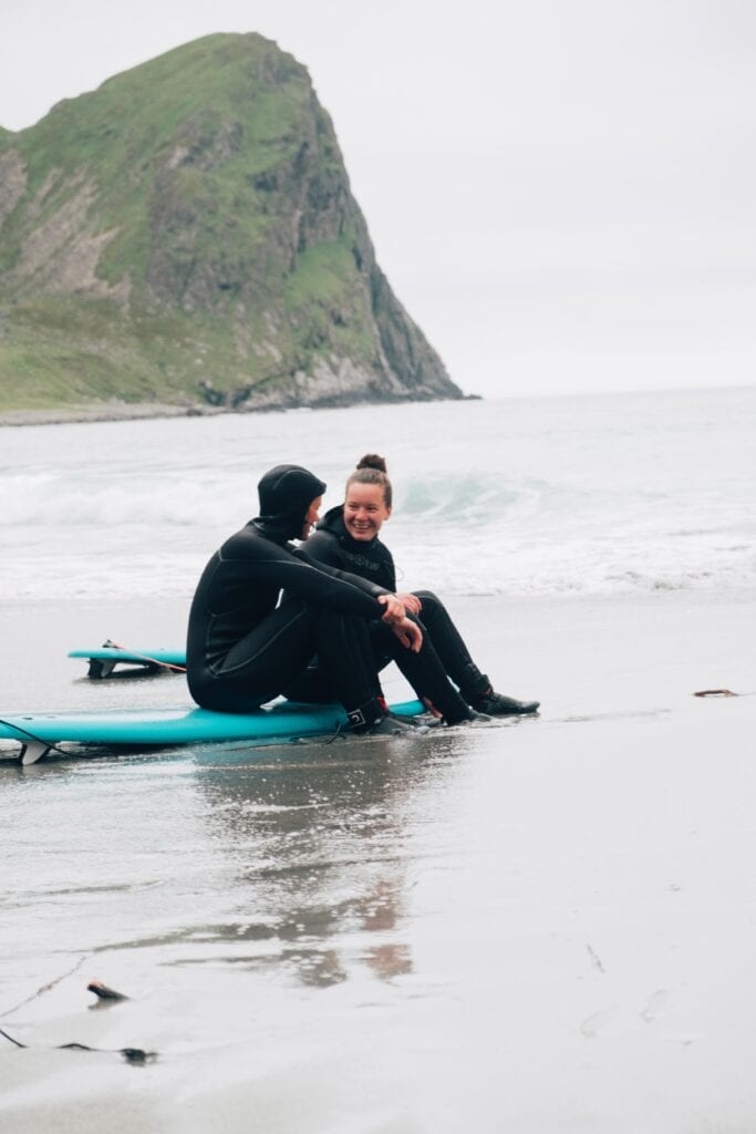 Surf buddies